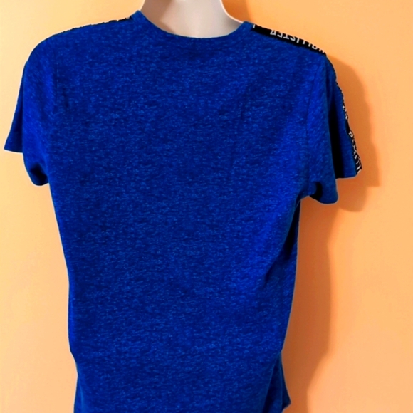 EUC HOLLISTER Men's Short Sleeve Tee - Picture 5 of 5